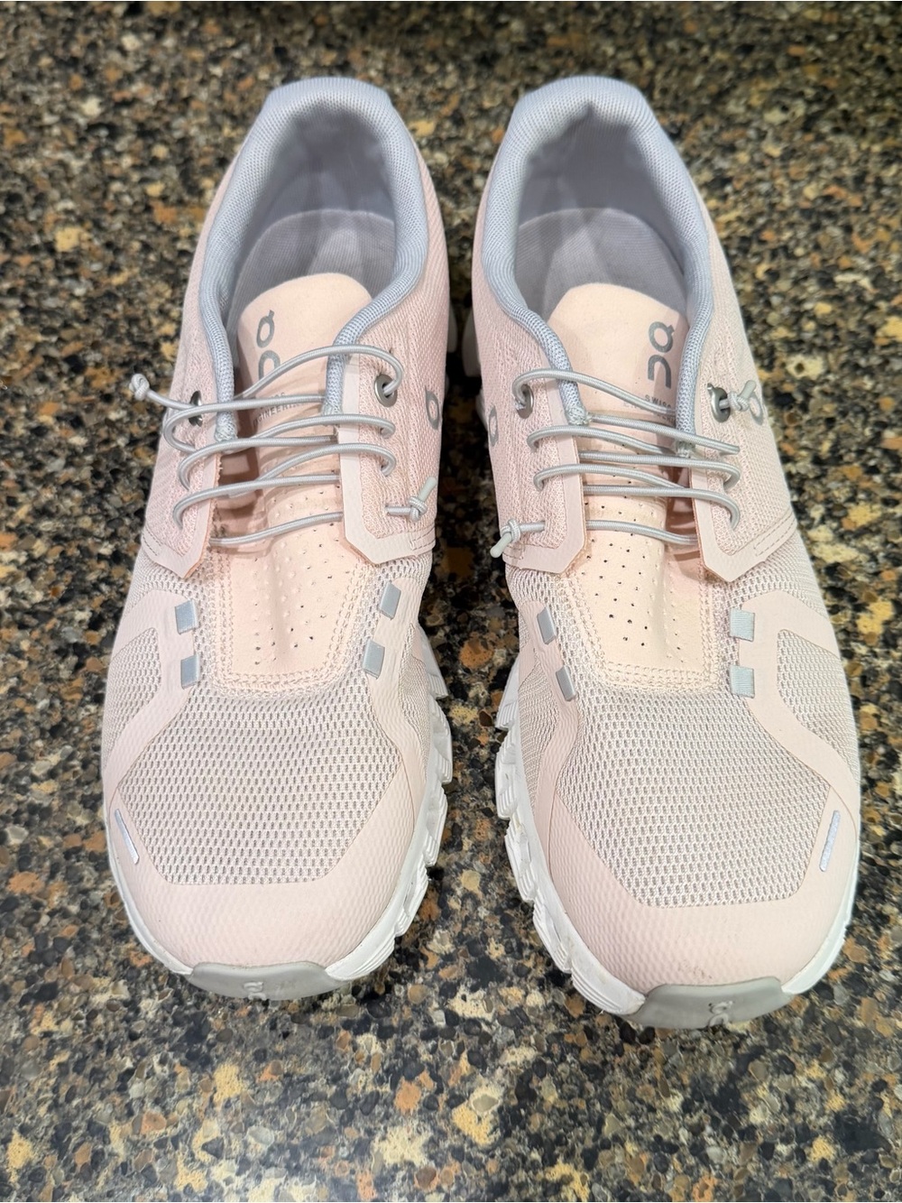 On Running Cloud Women's Running Shoe - Light Pink 9.5 - Picture 3 of 10